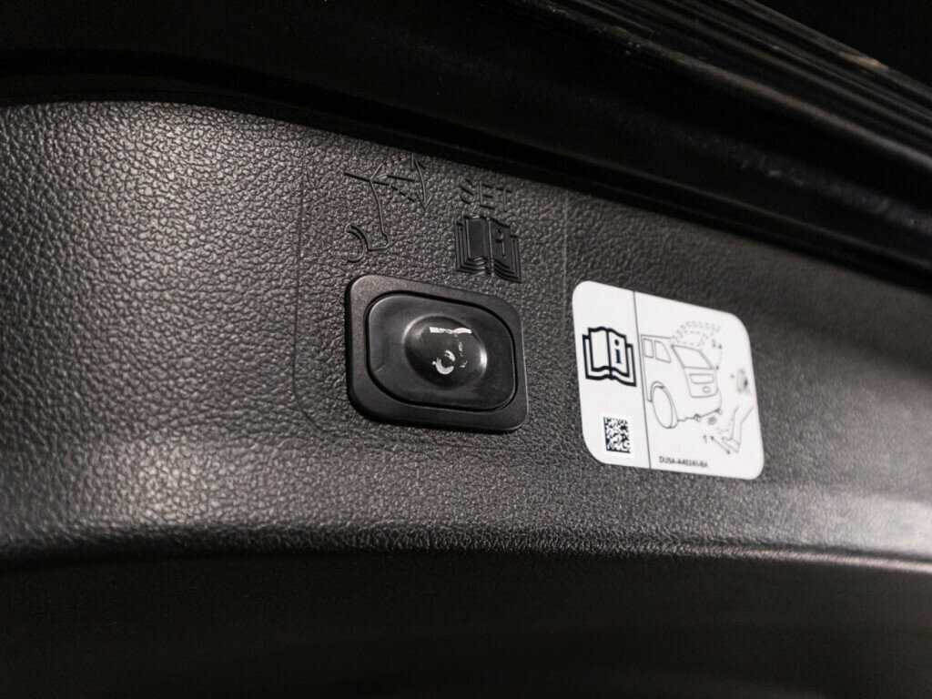 Ford Kuga с пробегом — 2017 год. Фото: #15