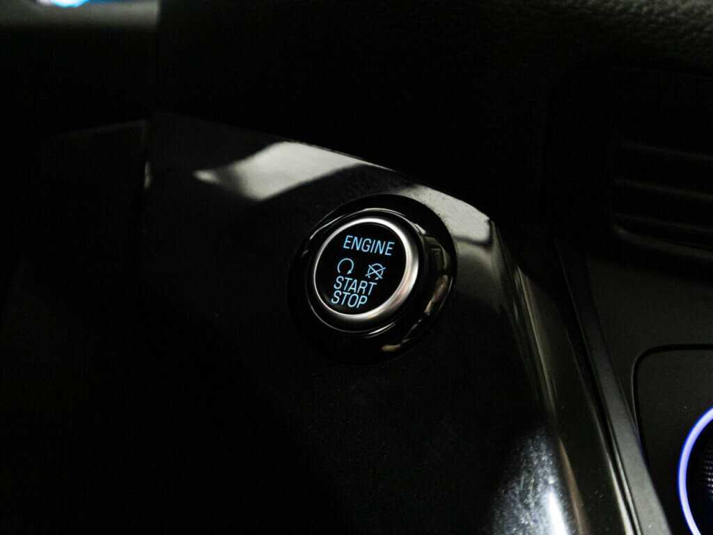 Ford Kuga с пробегом — 2017 год. Фото: #18