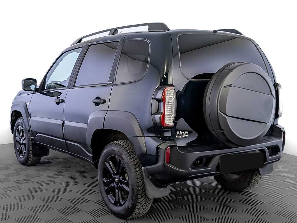 Lada (ВАЗ) Niva с пробегом — 2023 год. Фото: #6