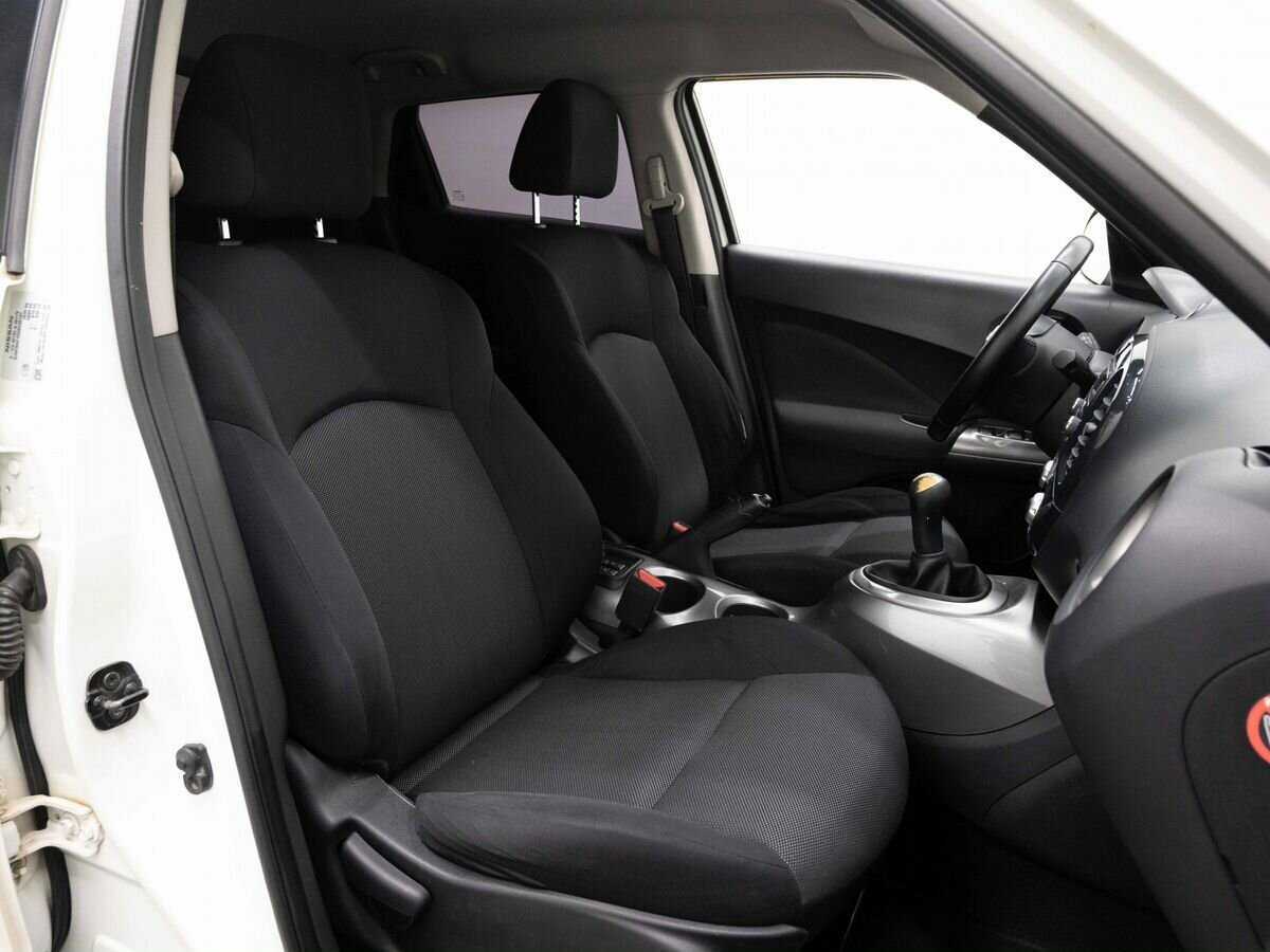 Nissan Juke с пробегом — 2012 год. Фото: #13