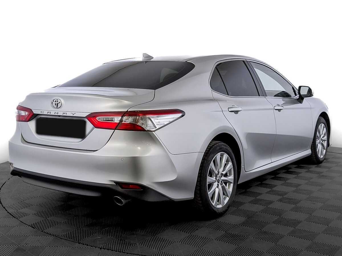 Toyota Camry с пробегом — 2019 год. Фото: #4