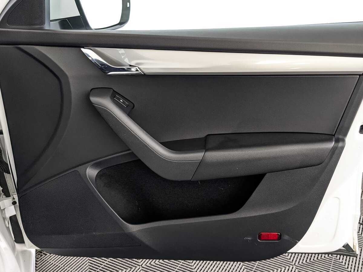 Skoda Octavia с пробегом — 2019 год. Фото: #24