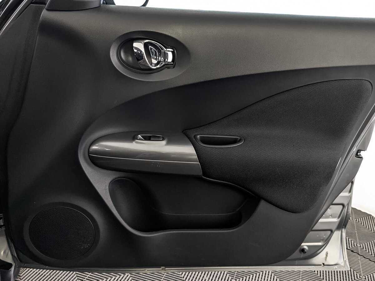 Nissan Juke с пробегом — 2012 год. Фото: #21