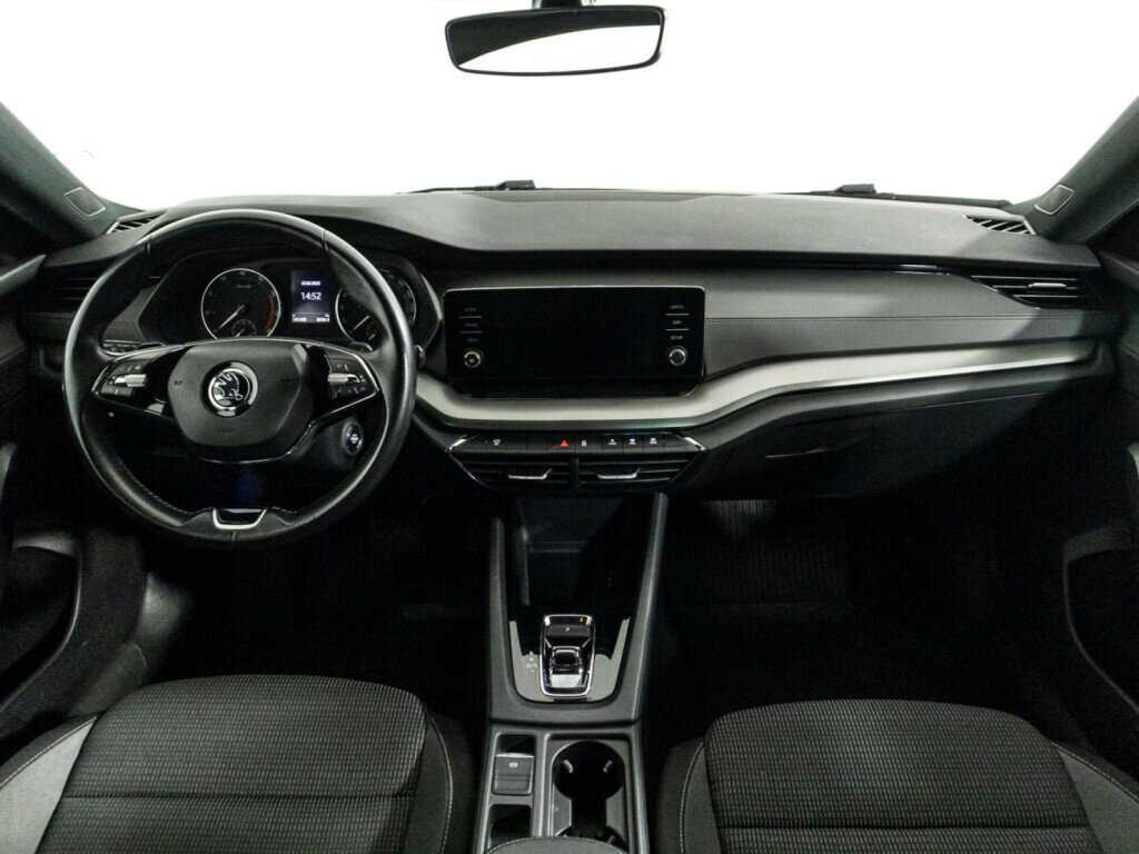 Skoda Octavia с пробегом — 2021 год. Фото: #12