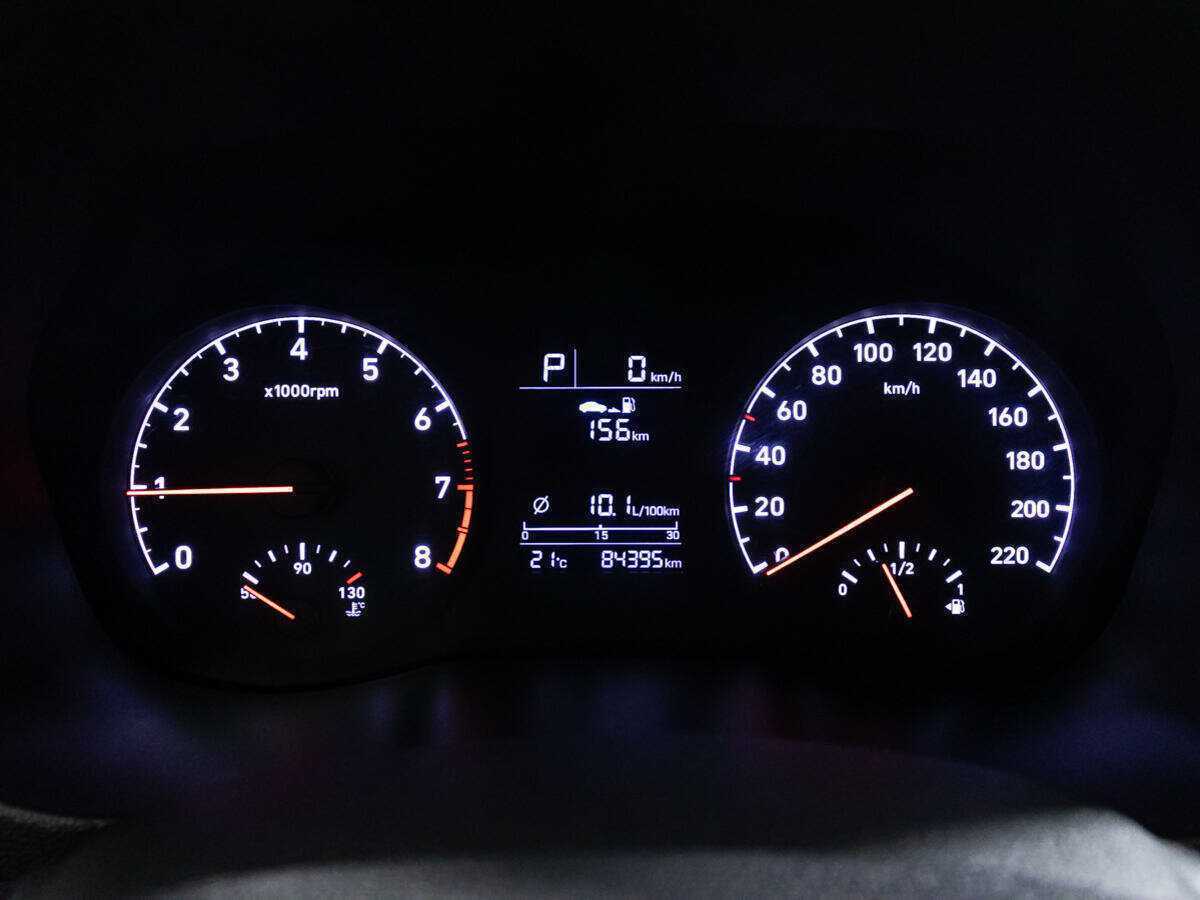 Hyundai Solaris с пробегом — 2019 год. Фото: #11