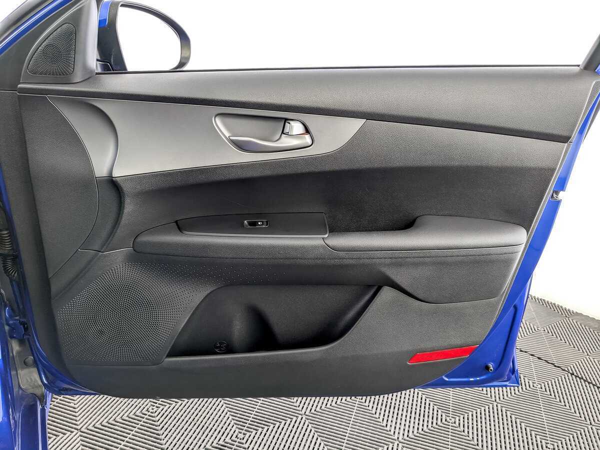 Kia Cerato с пробегом — 2021 год. Фото: #21