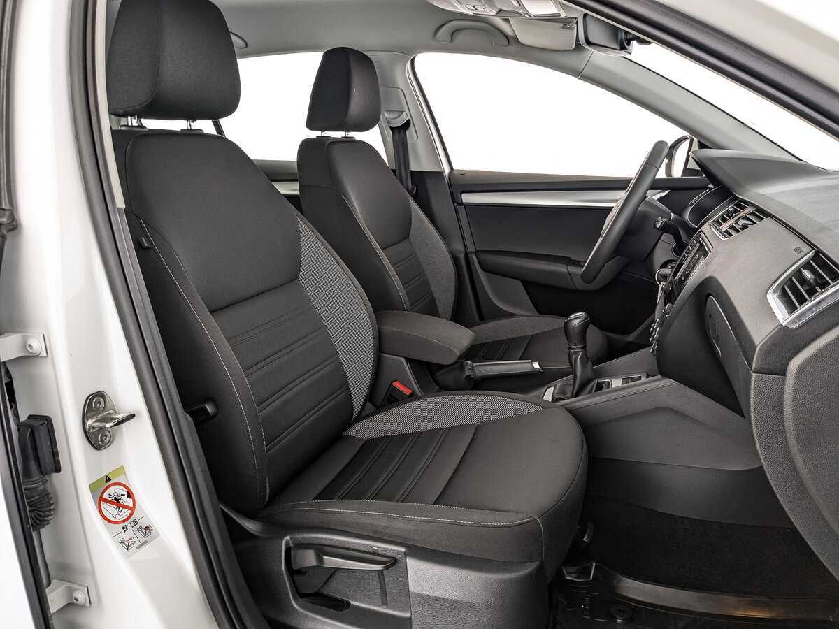 Skoda Octavia с пробегом — 2019 год. Фото: #22