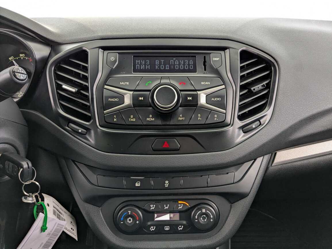 Lada (ВАЗ) Vesta с пробегом — 2016 год. Фото: #24