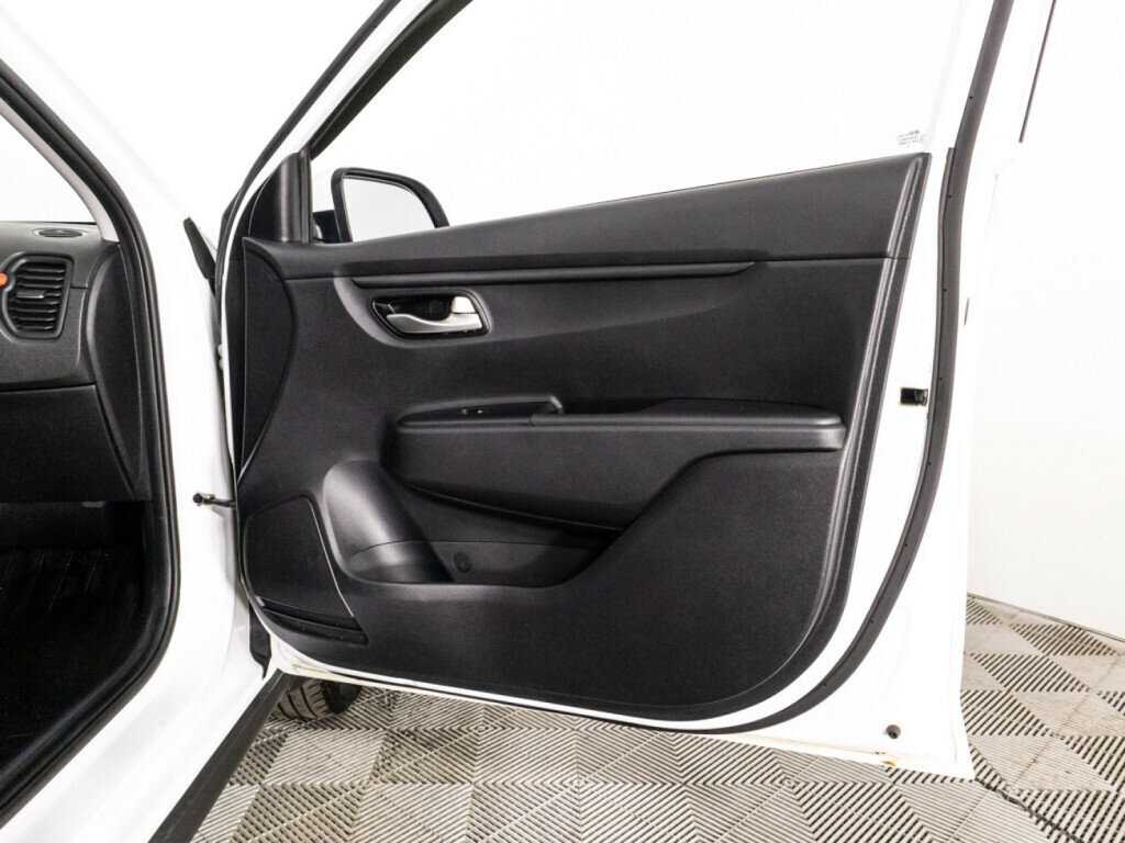 Kia Rio с пробегом — 2021 год. Фото: #27