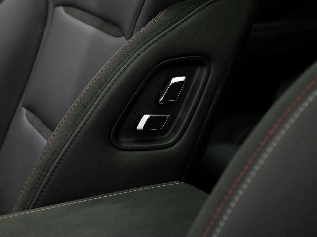 Geely Tugella с пробегом — 2023 год. Фото: #22