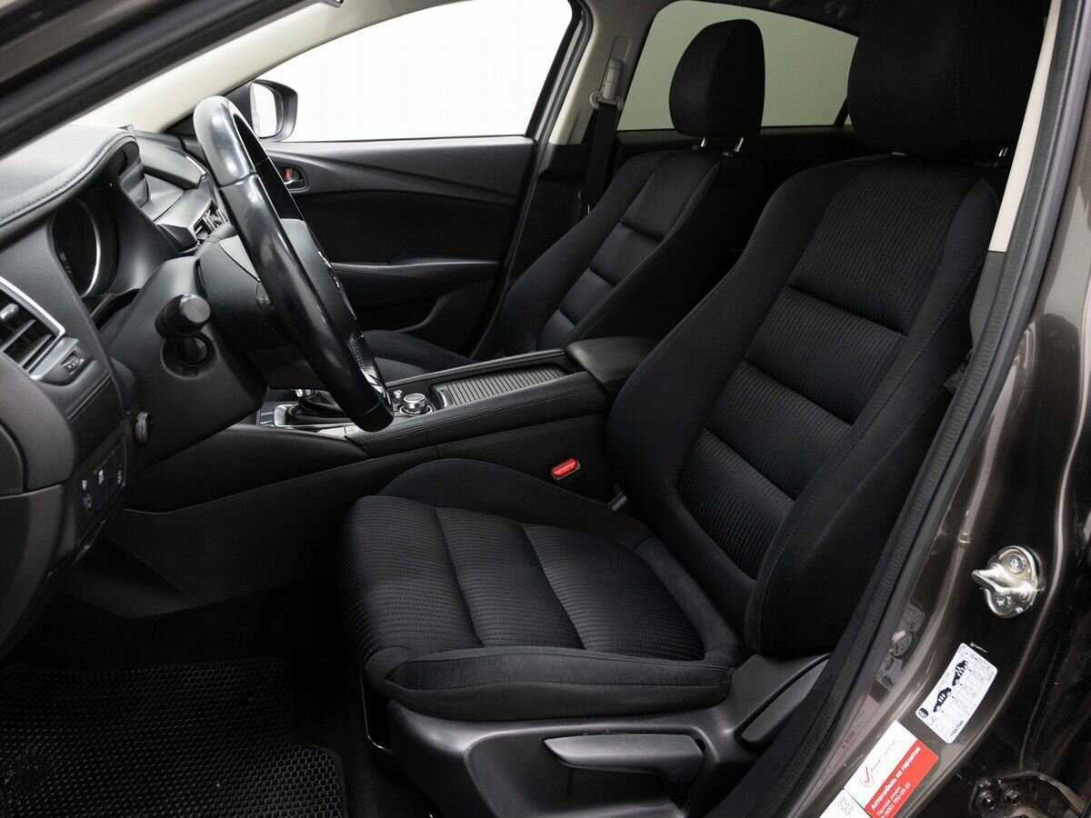 Mazda 6 с пробегом — 2017 год. Фото: #8