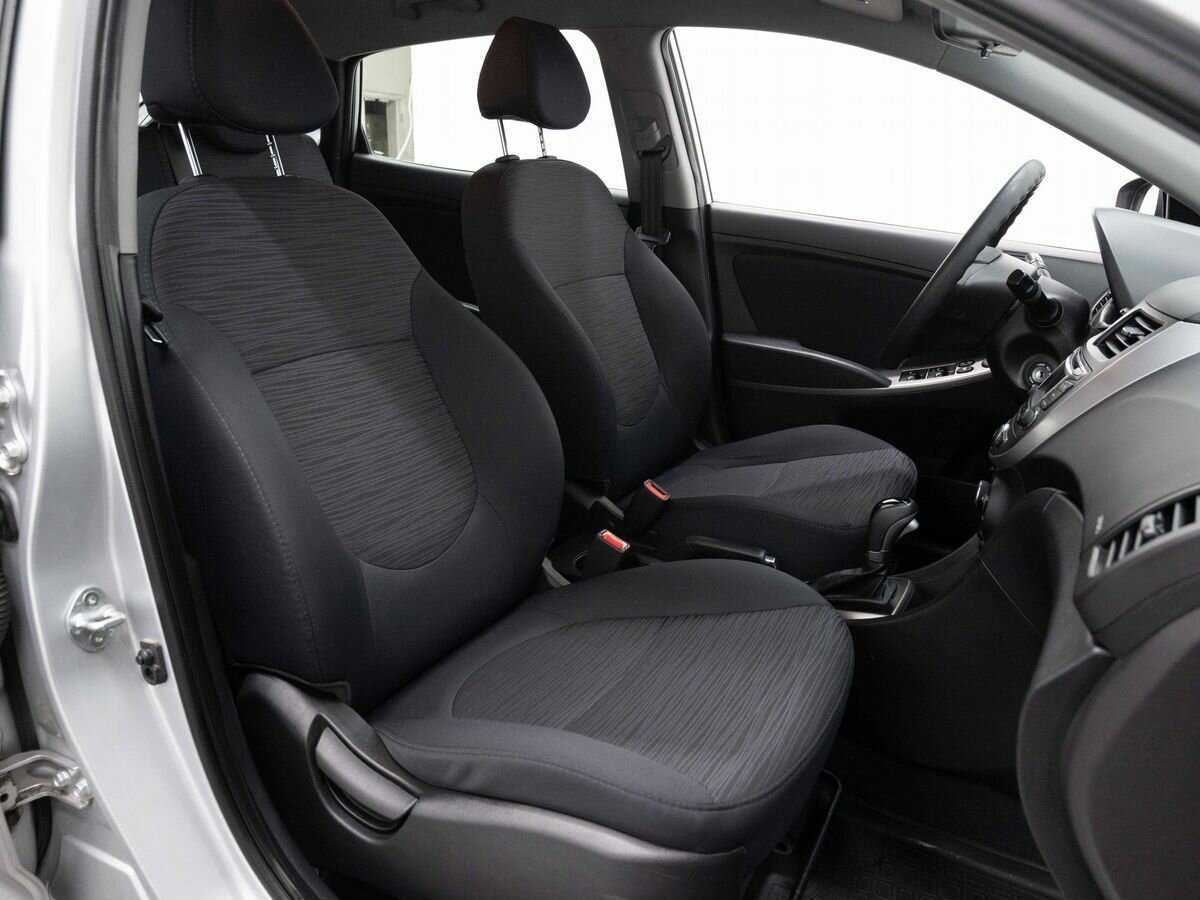 Hyundai Solaris с пробегом — 2016 год. Фото: #12