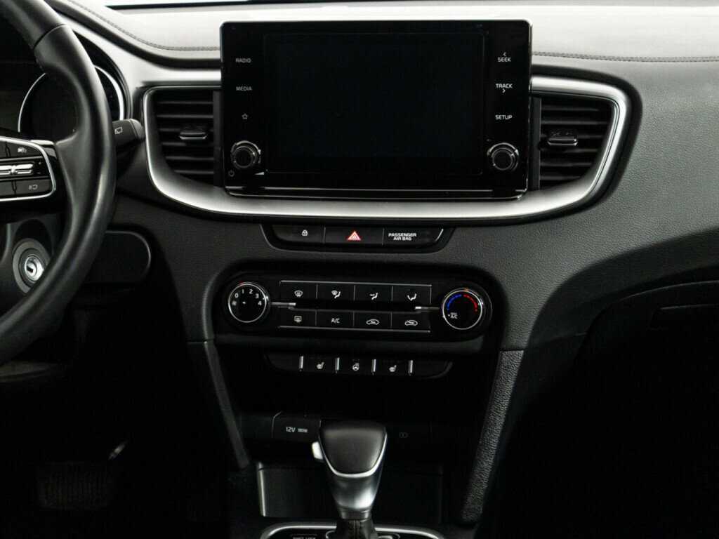 Kia Ceed с пробегом — 2022 год. Фото: #13