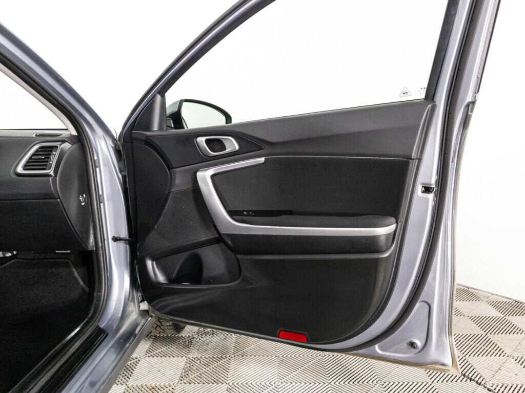 Kia Ceed с пробегом — 2022 год. Фото: #24