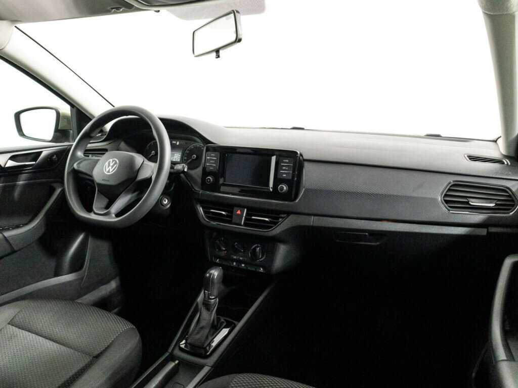 Volkswagen Polo с пробегом — 2020 год. Фото: #8