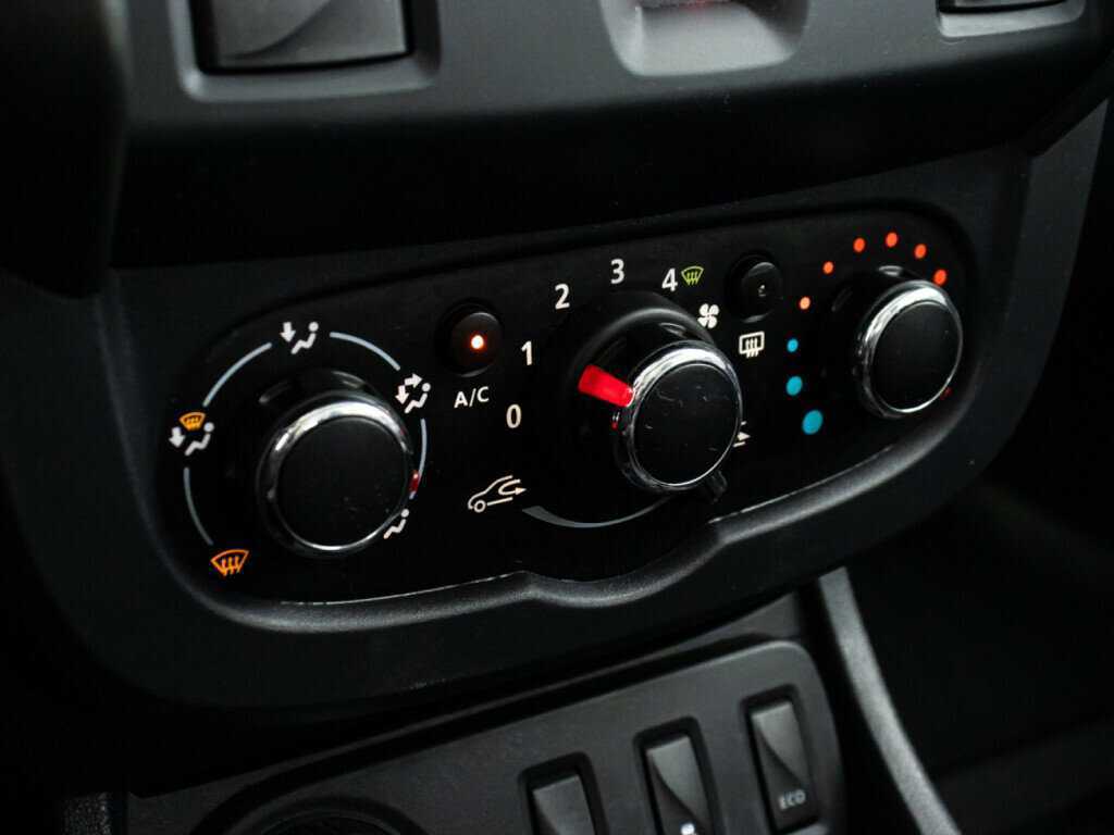 Renault Duster с пробегом — 2017 год. Фото: #12