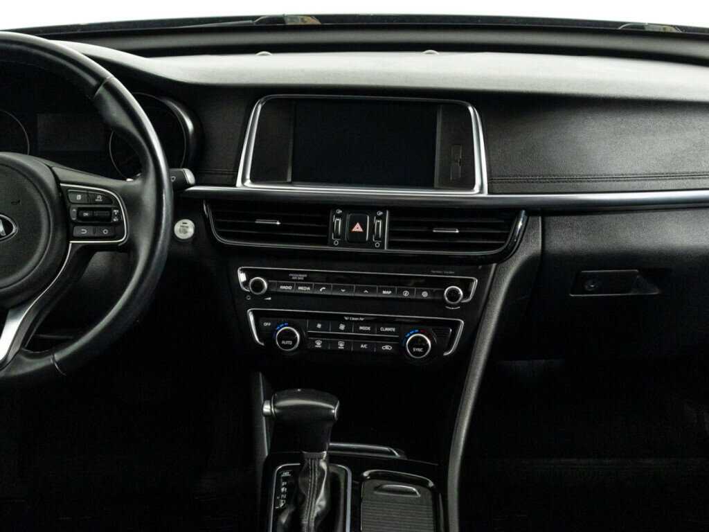 Kia Optima с пробегом — 2017 год. Фото: #13