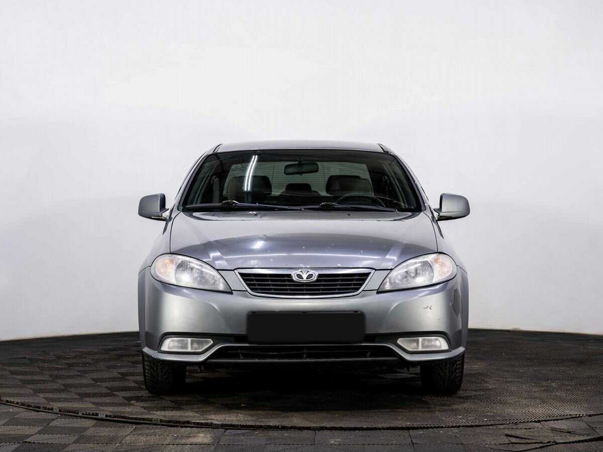 Daewoo Gentra с пробегом — 2013 год. Фото: #1