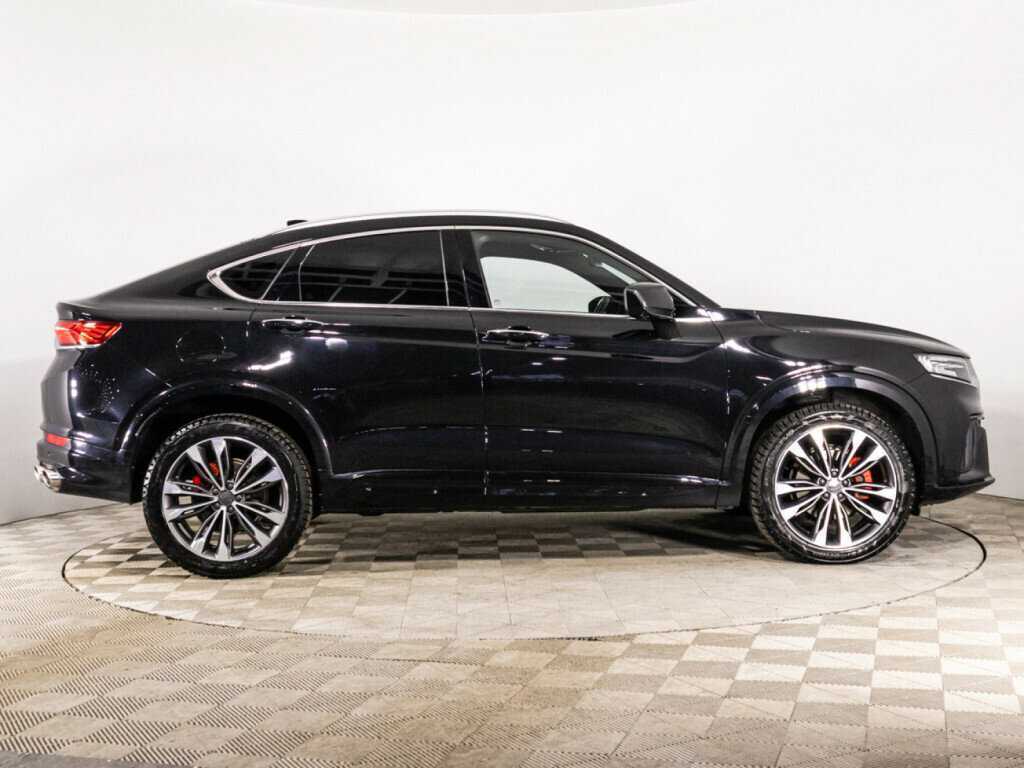 Geely Tugella с пробегом — 2023 год. Фото: #3