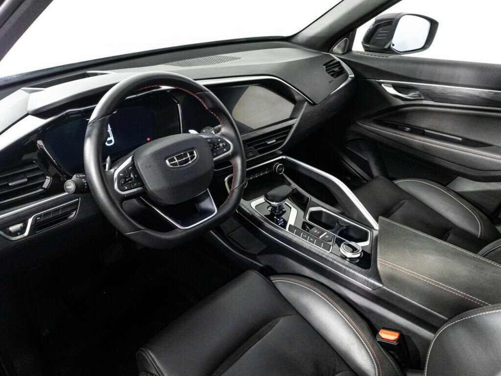 Geely Tugella с пробегом — 2023 год. Фото: #10