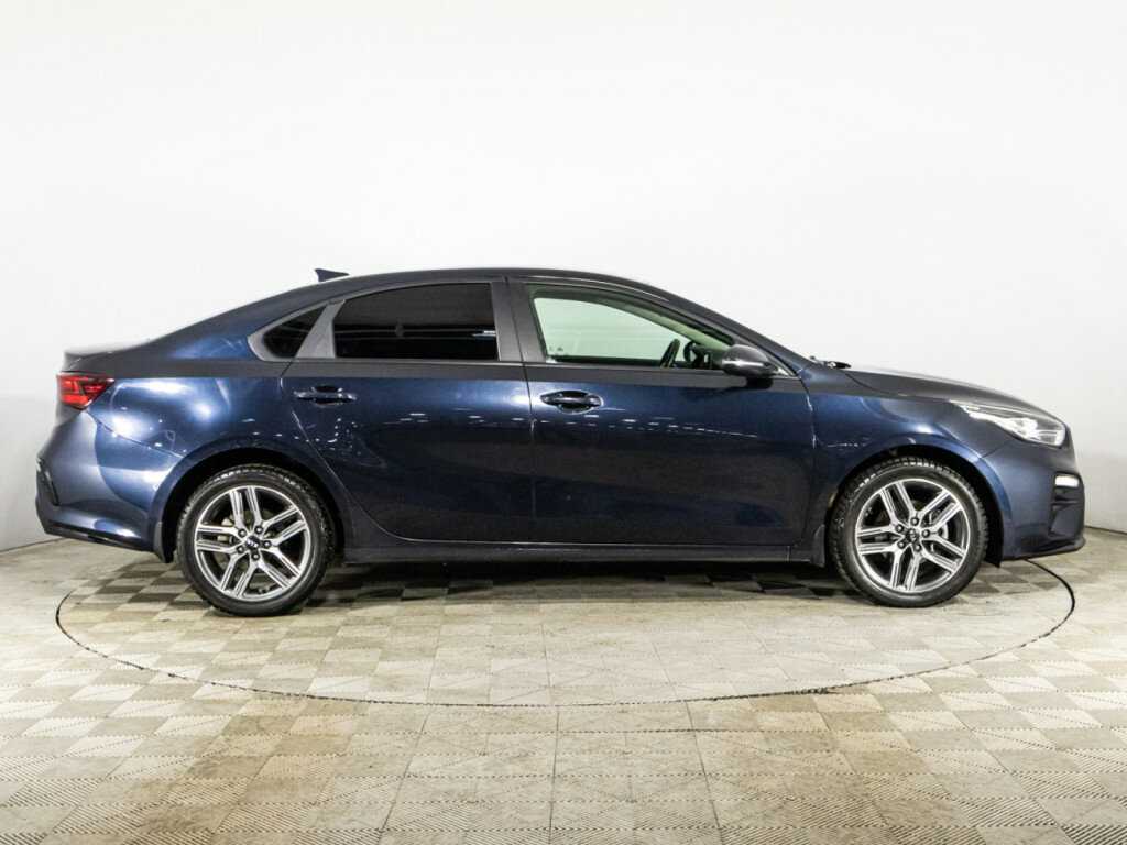 Kia Cerato с пробегом — 2021 год. Фото: #3