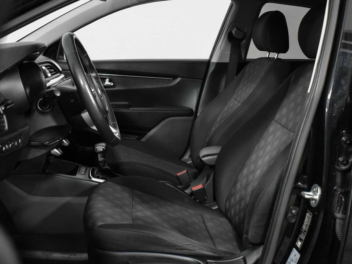 Kia Rio с пробегом — 2020 год. Фото: #9