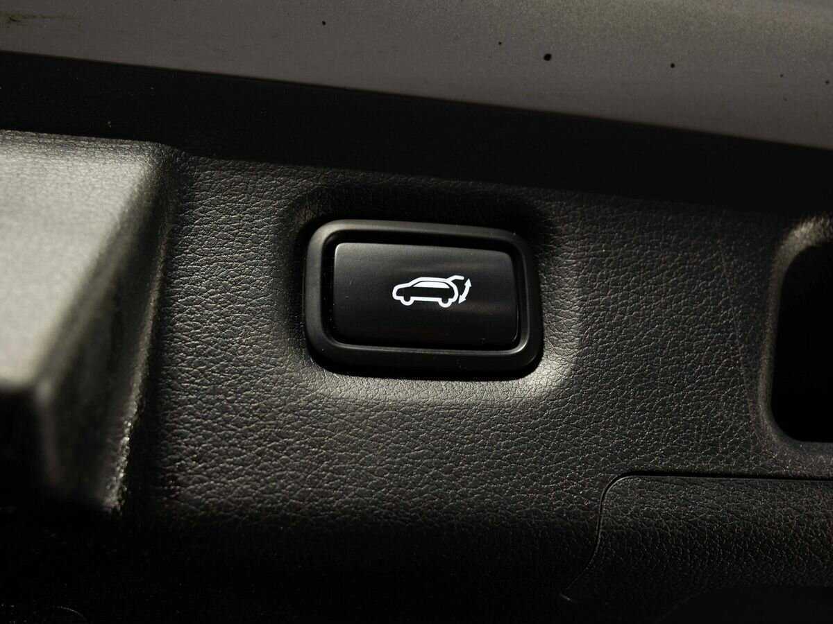 Hyundai Santa Fe с пробегом — 2020 год. Фото: #27