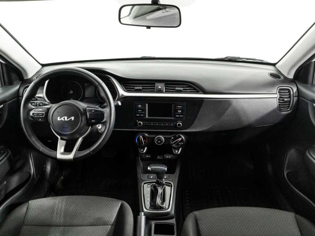 Kia Rio с пробегом — 2022 год. Фото: #13