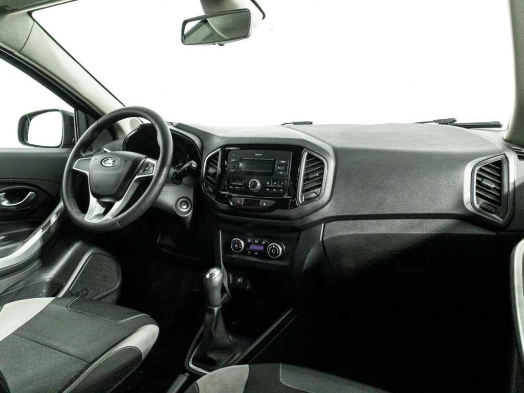 Lada (ВАЗ) XRAY с пробегом — 2019 год. Фото: #8