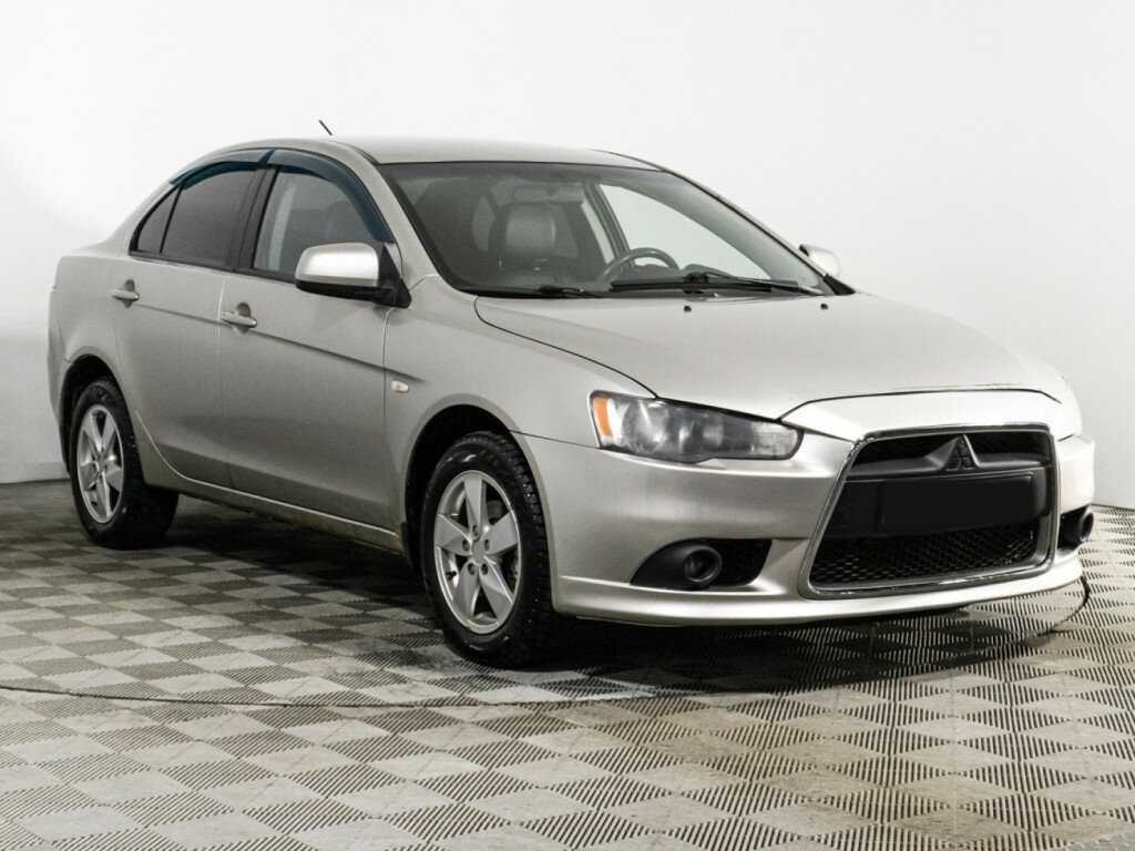 Mitsubishi Lancer с пробегом — 2012 год. Фото: #2