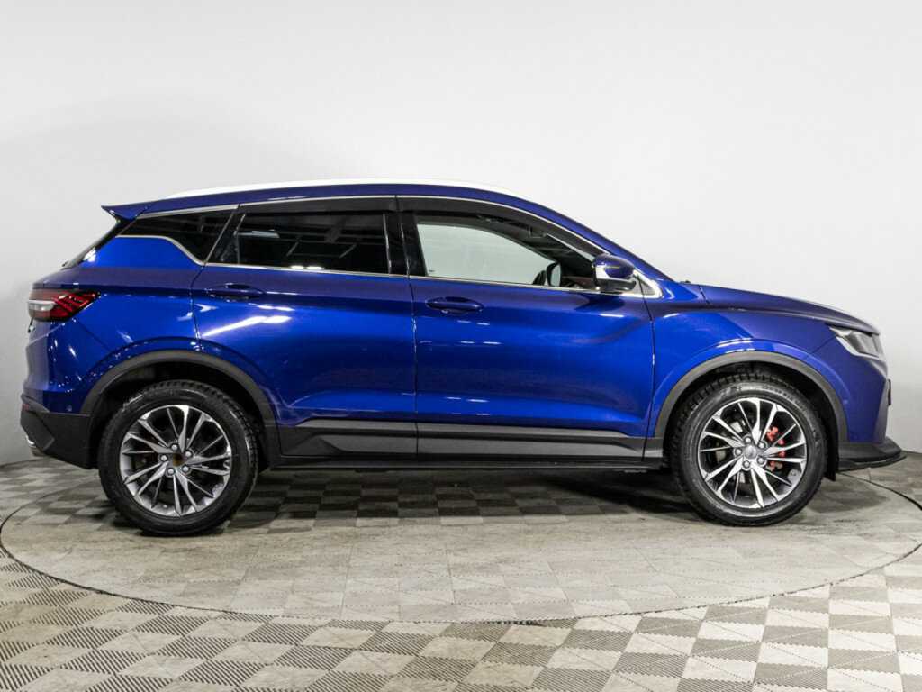 Geely Coolray с пробегом — 2022 год. Фото: #3