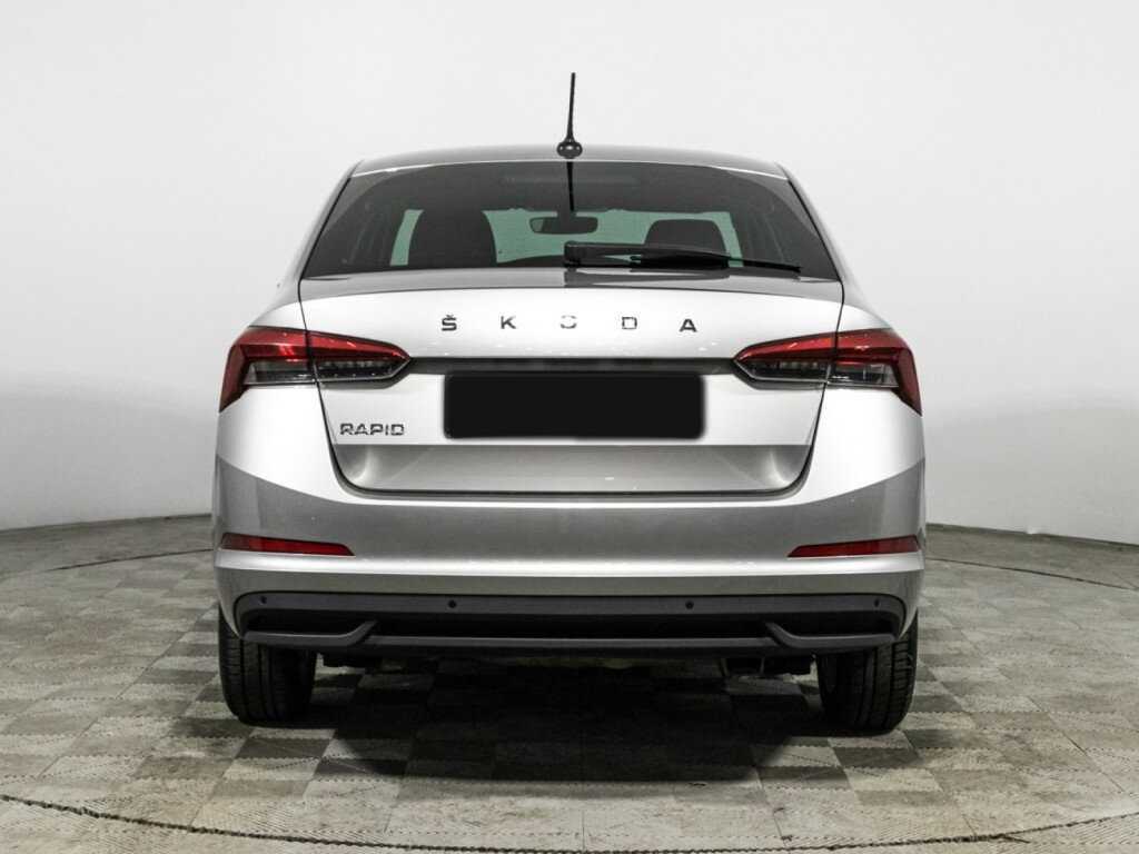 Skoda Rapid с пробегом — 2021 год. Фото: #5