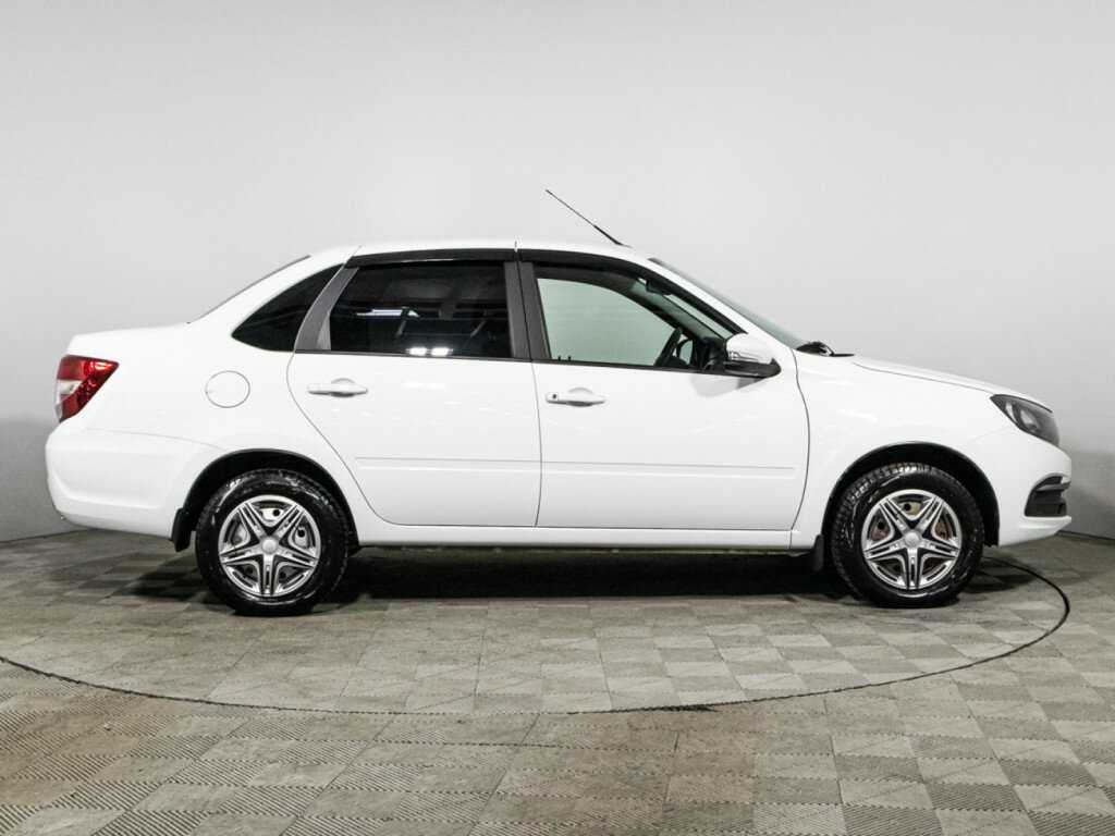 Lada (ВАЗ) Granta с пробегом — 2023 год. Фото: #3