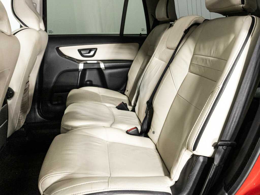 Volvo XC90 с пробегом — 2012 год. Фото: #9