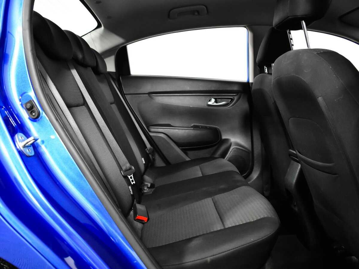 Kia Rio с пробегом — 2020 год. Фото: #9