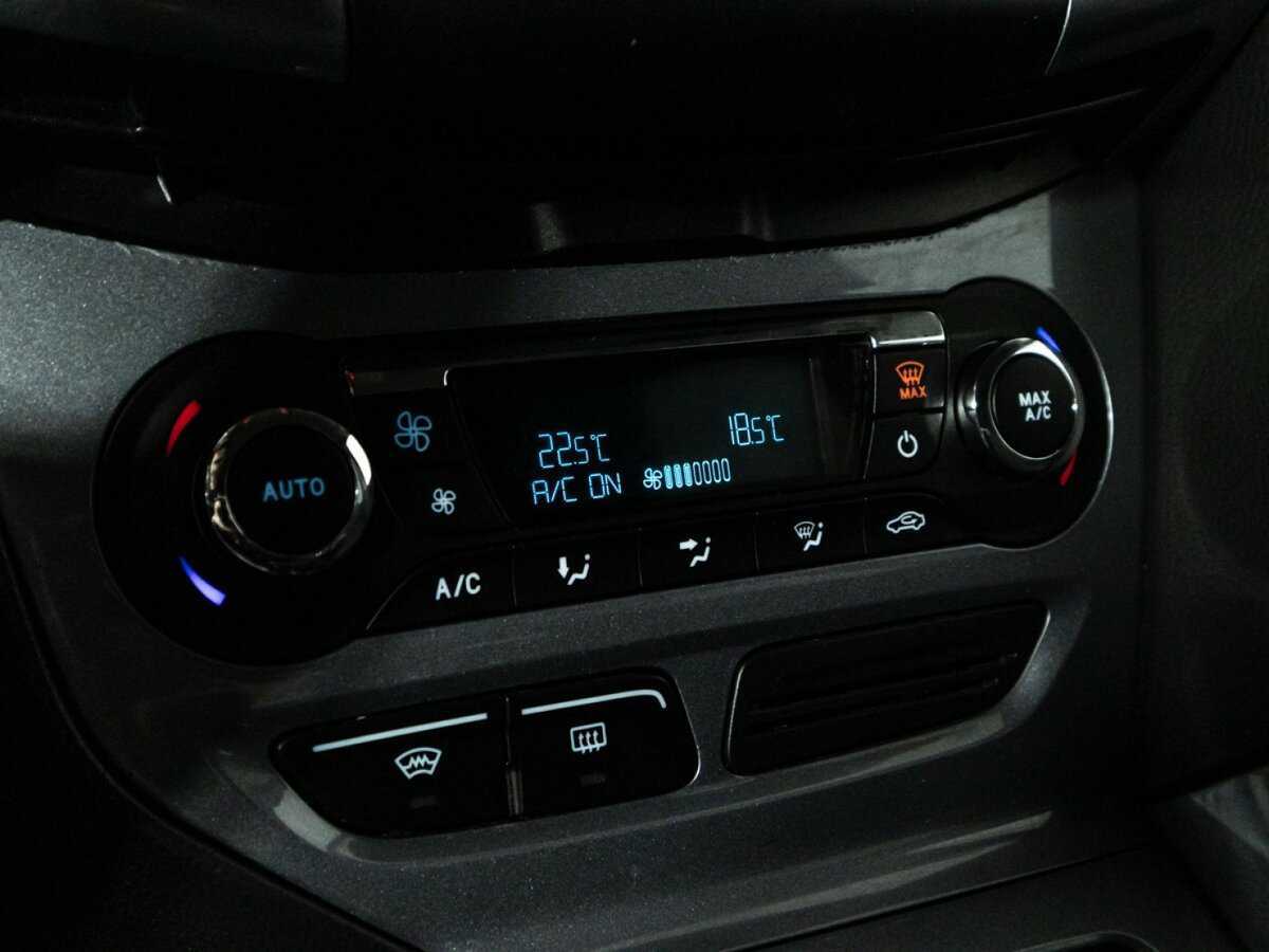 Ford Focus с пробегом — 2012 год. Фото: #15