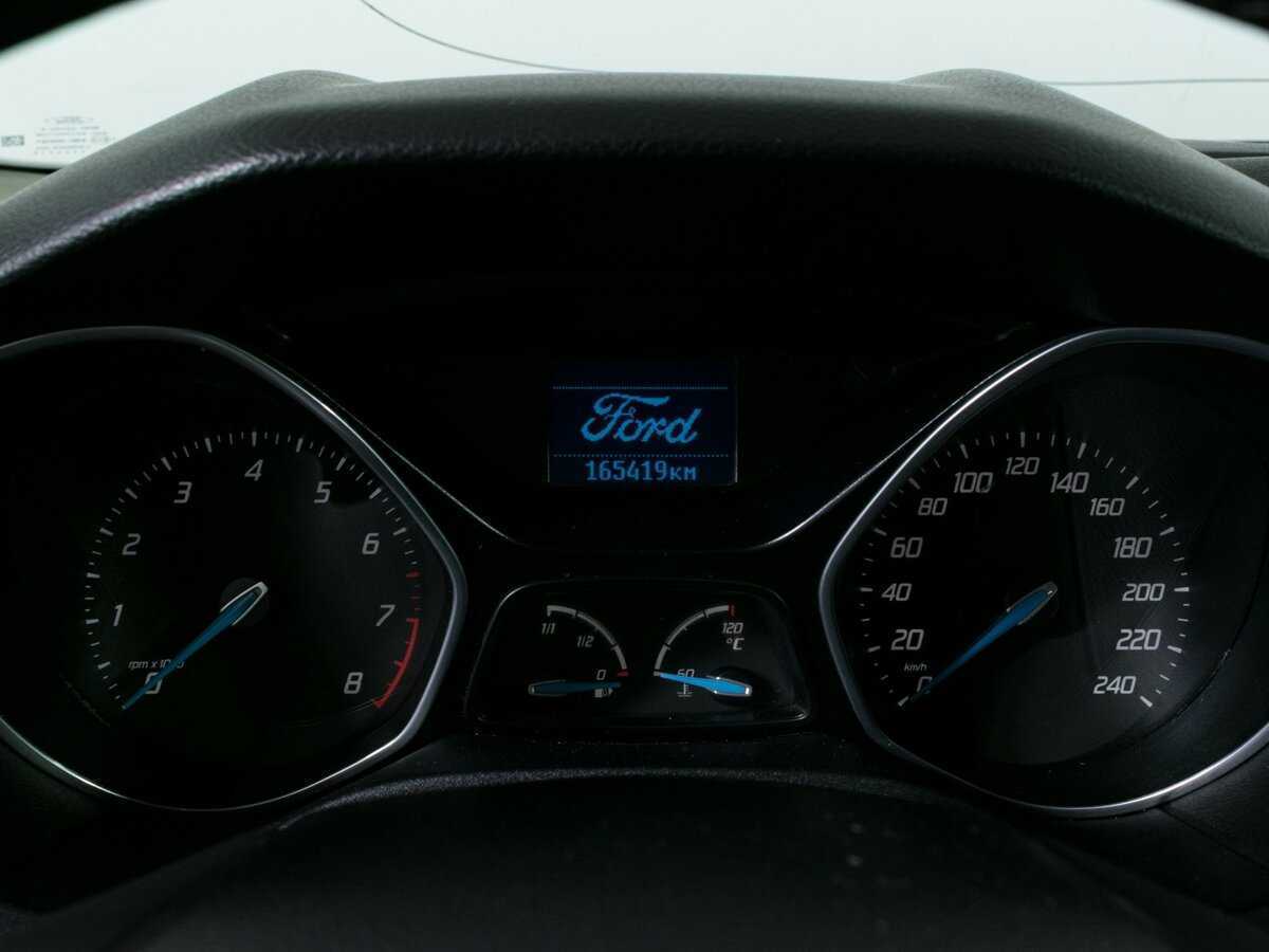 Ford Focus с пробегом — 2012 год. Фото: #10