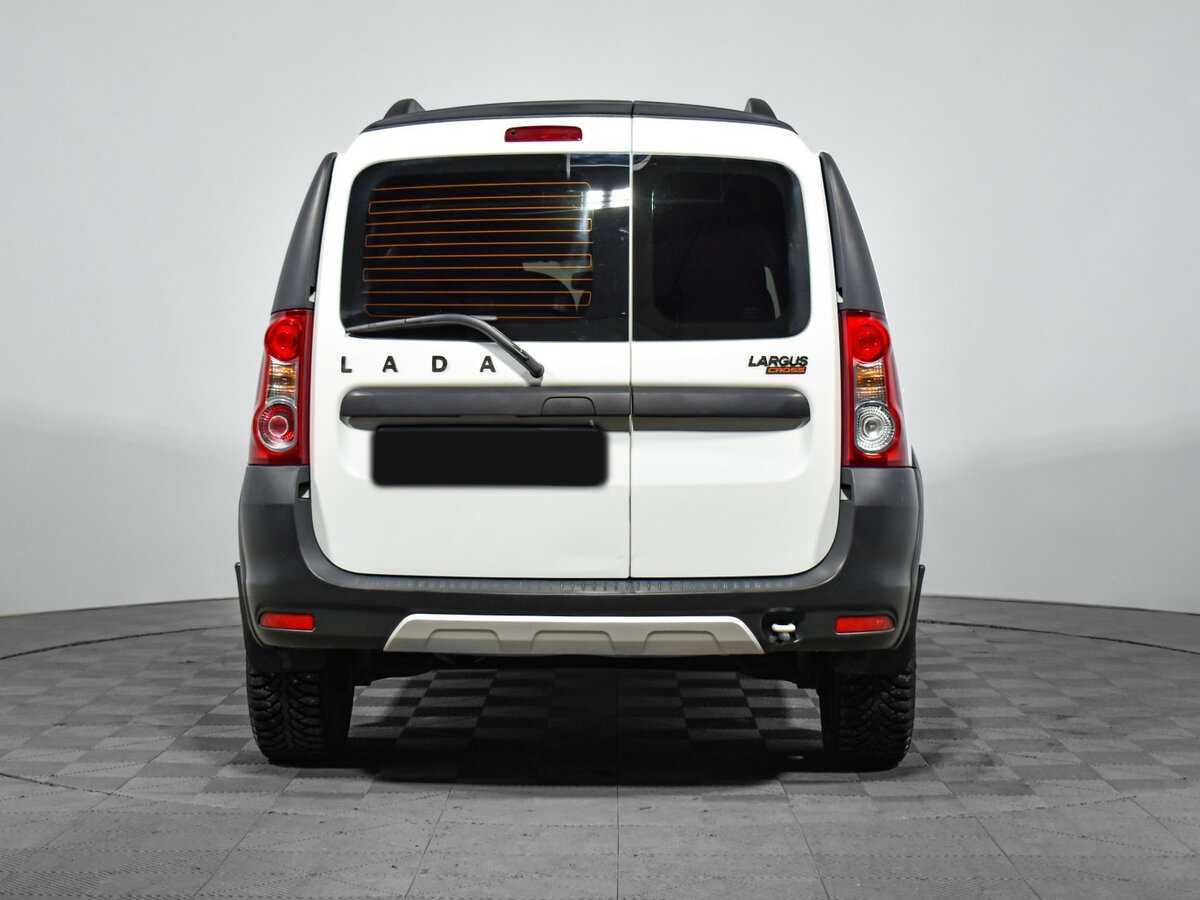 Lada (ВАЗ) Largus с пробегом — 2021 год. Фото: #4