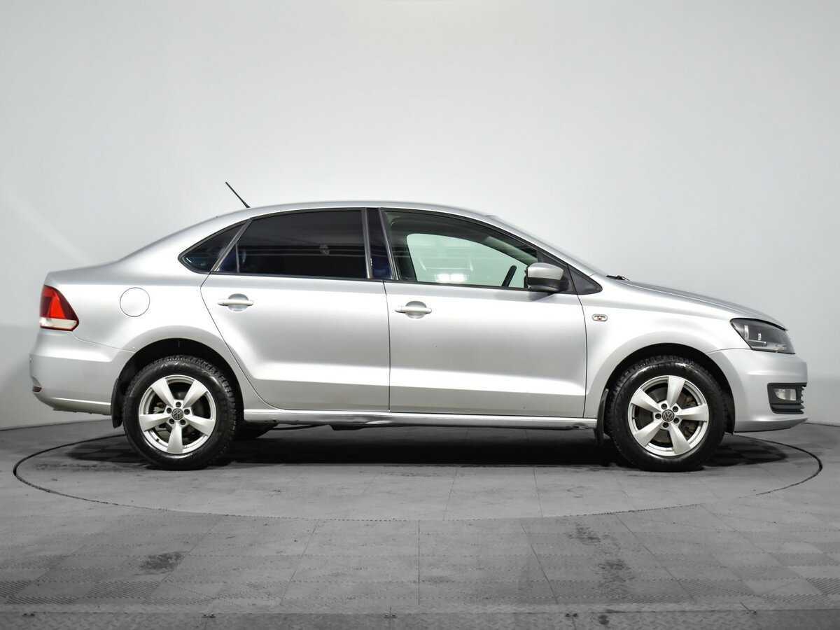 Volkswagen Polo с пробегом — 2016 год. Фото: #3