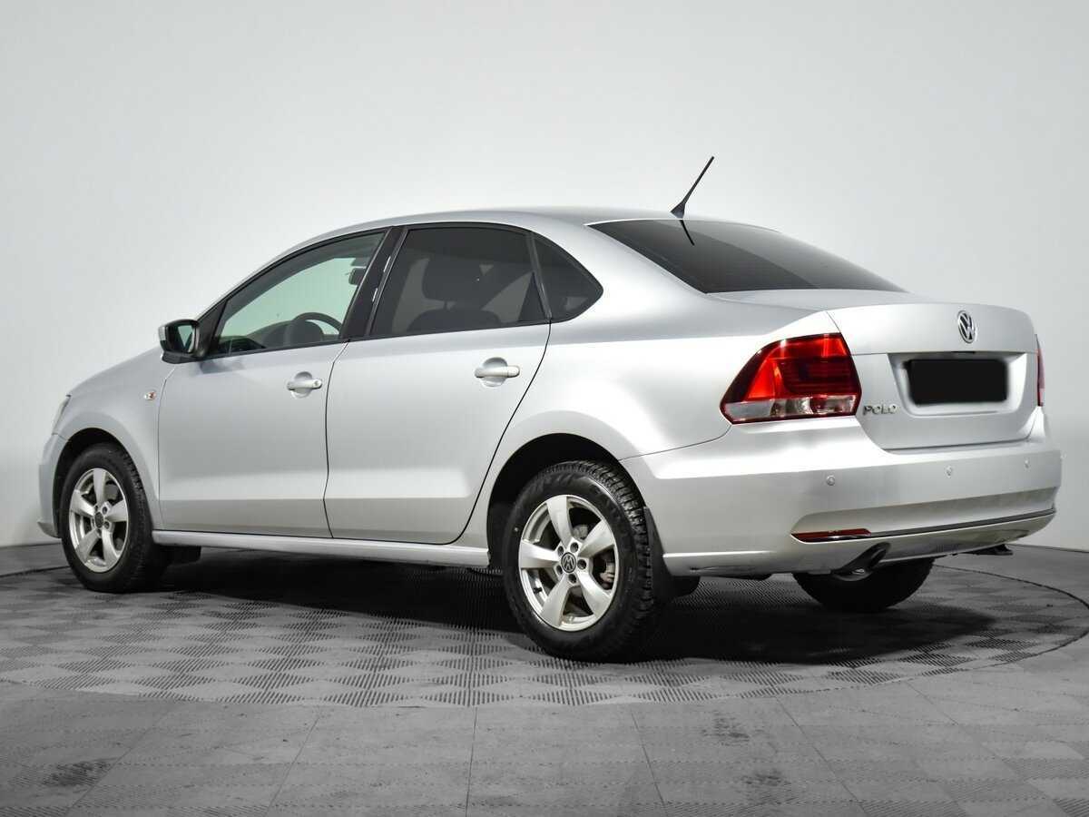 Volkswagen Polo с пробегом — 2016 год. Фото: #6