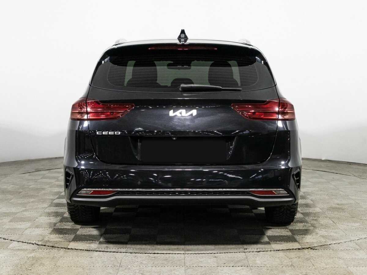Kia Ceed с пробегом — 2021 год. Фото: #5