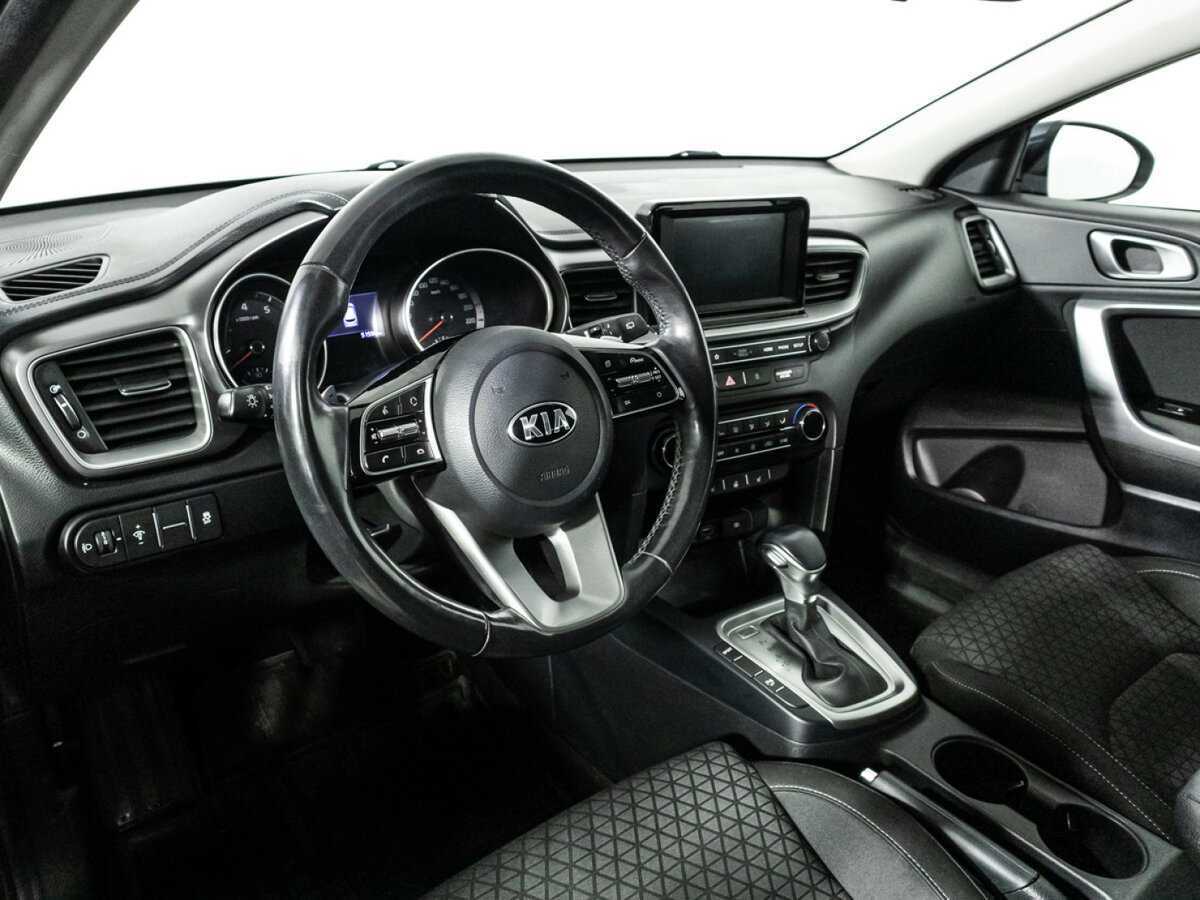 Kia Ceed с пробегом — 2019 год. Фото: #10