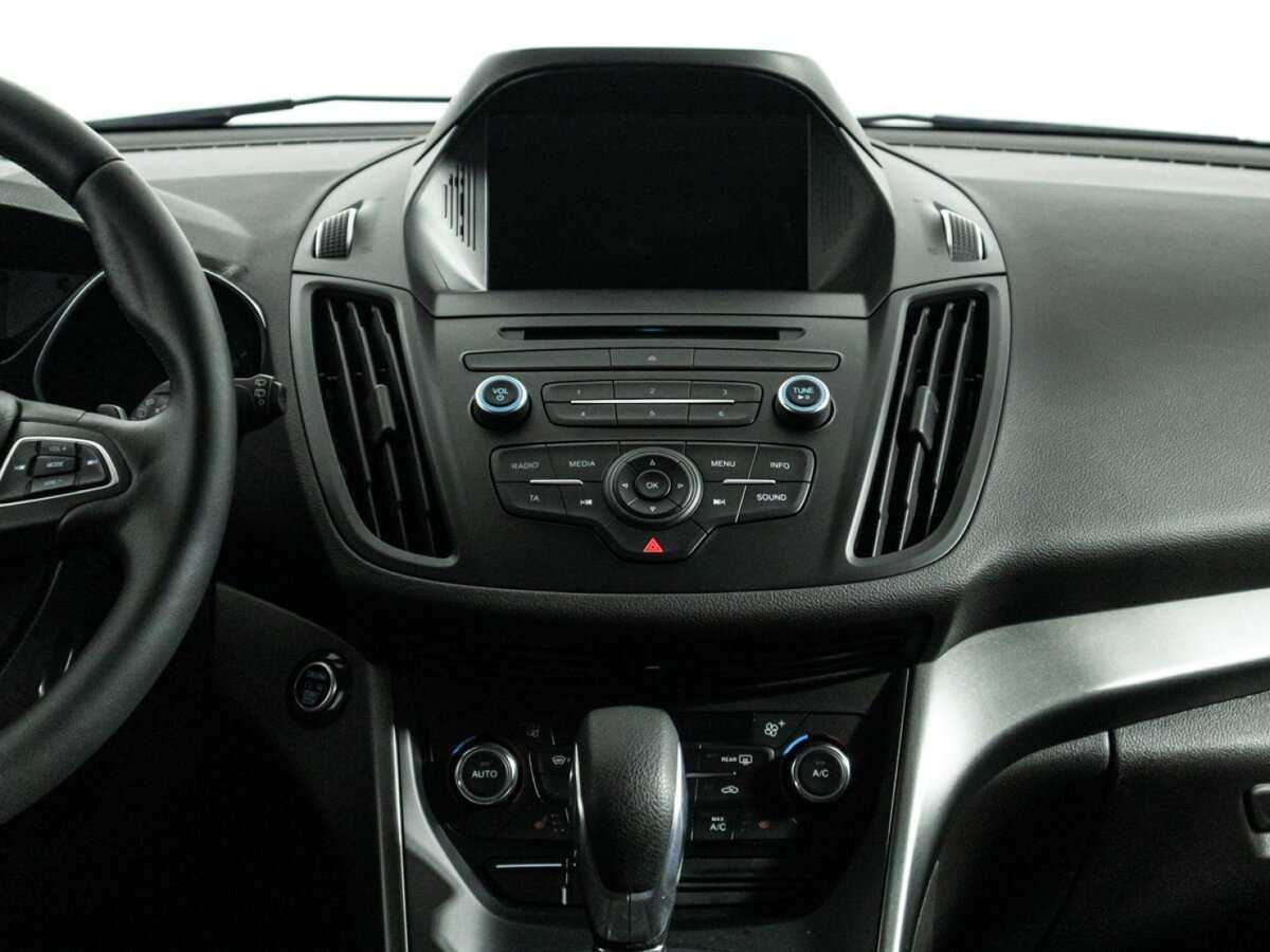 Ford Kuga с пробегом — 2018 год. Фото: #13