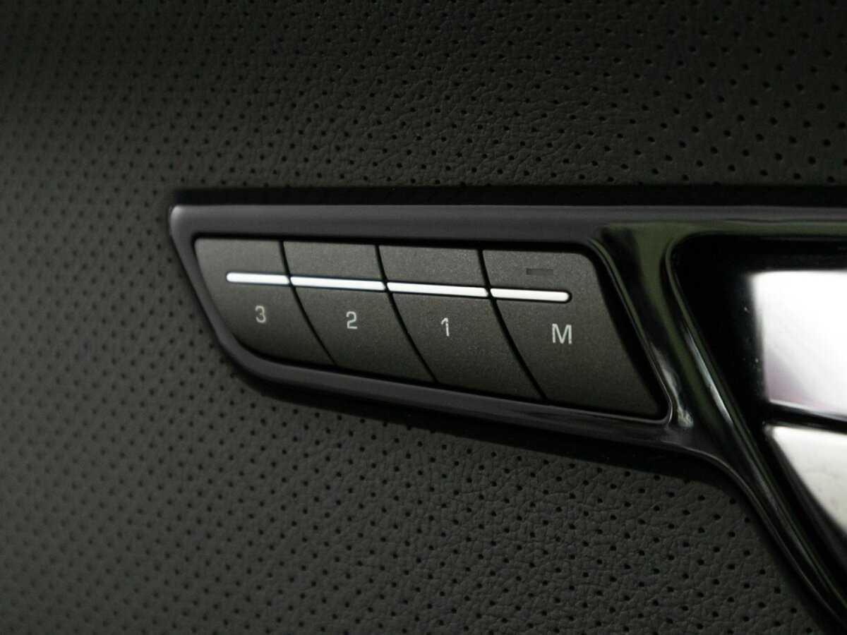 Land Rover Range Rover Evoque с пробегом — 2012 год. Фото: #20