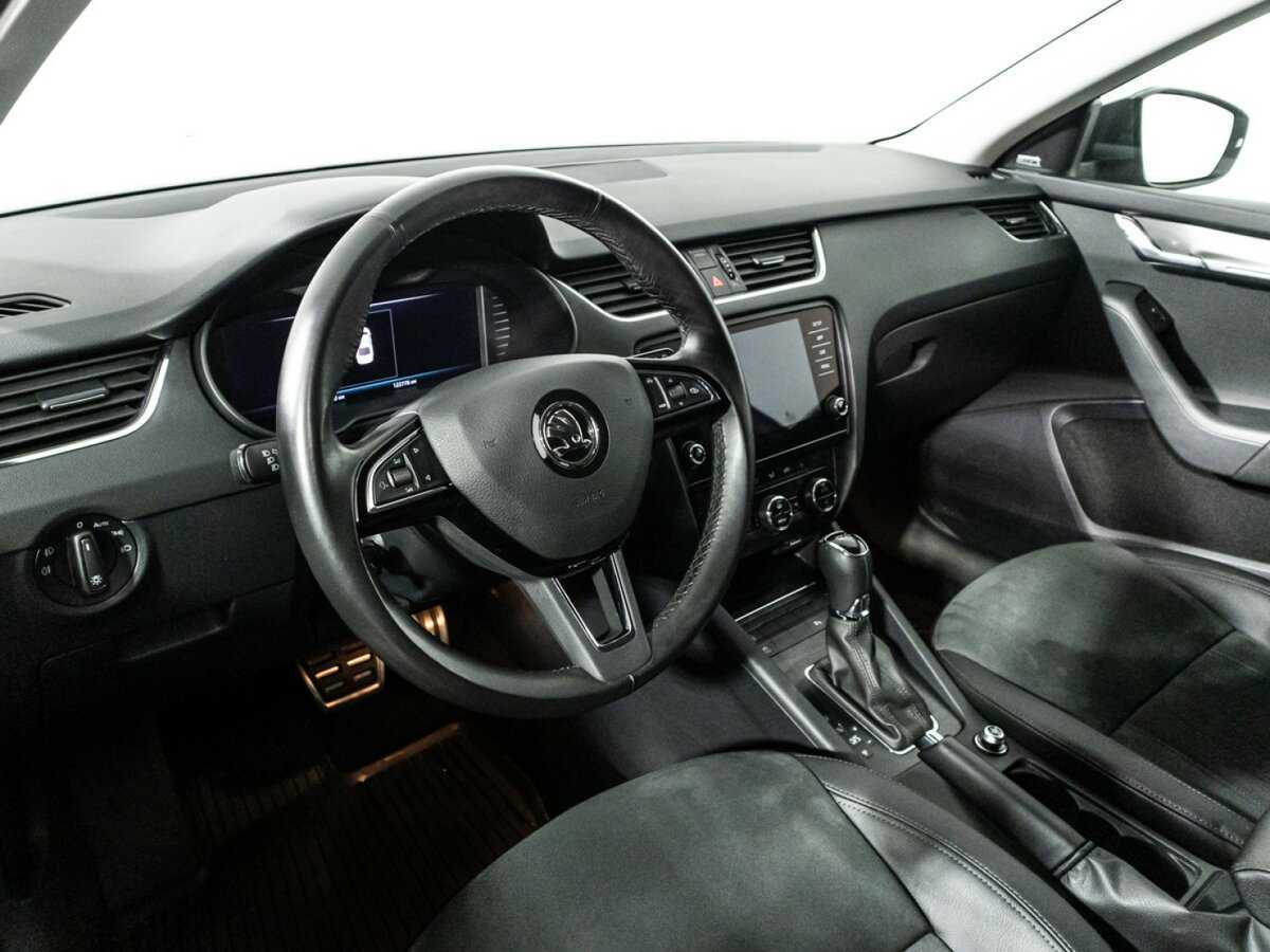 Skoda Octavia с пробегом — 2020 год. Фото: #10