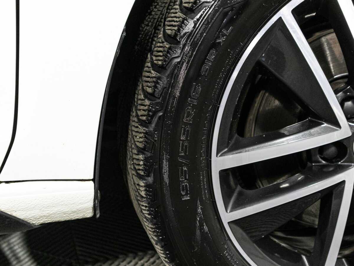 Skoda Rapid с пробегом — 2019 год. Фото: #16