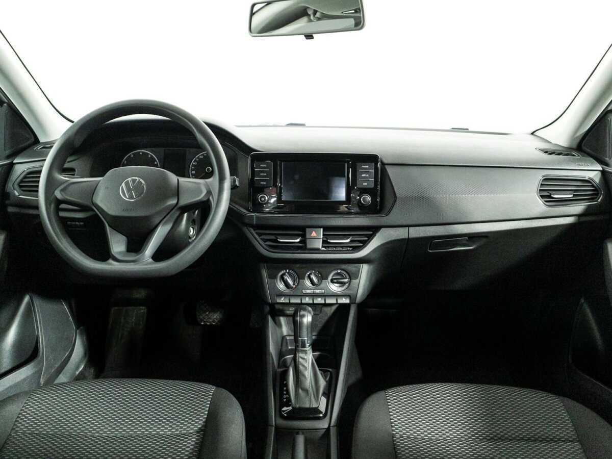 Volkswagen Polo с пробегом — 2020 год. Фото: #12