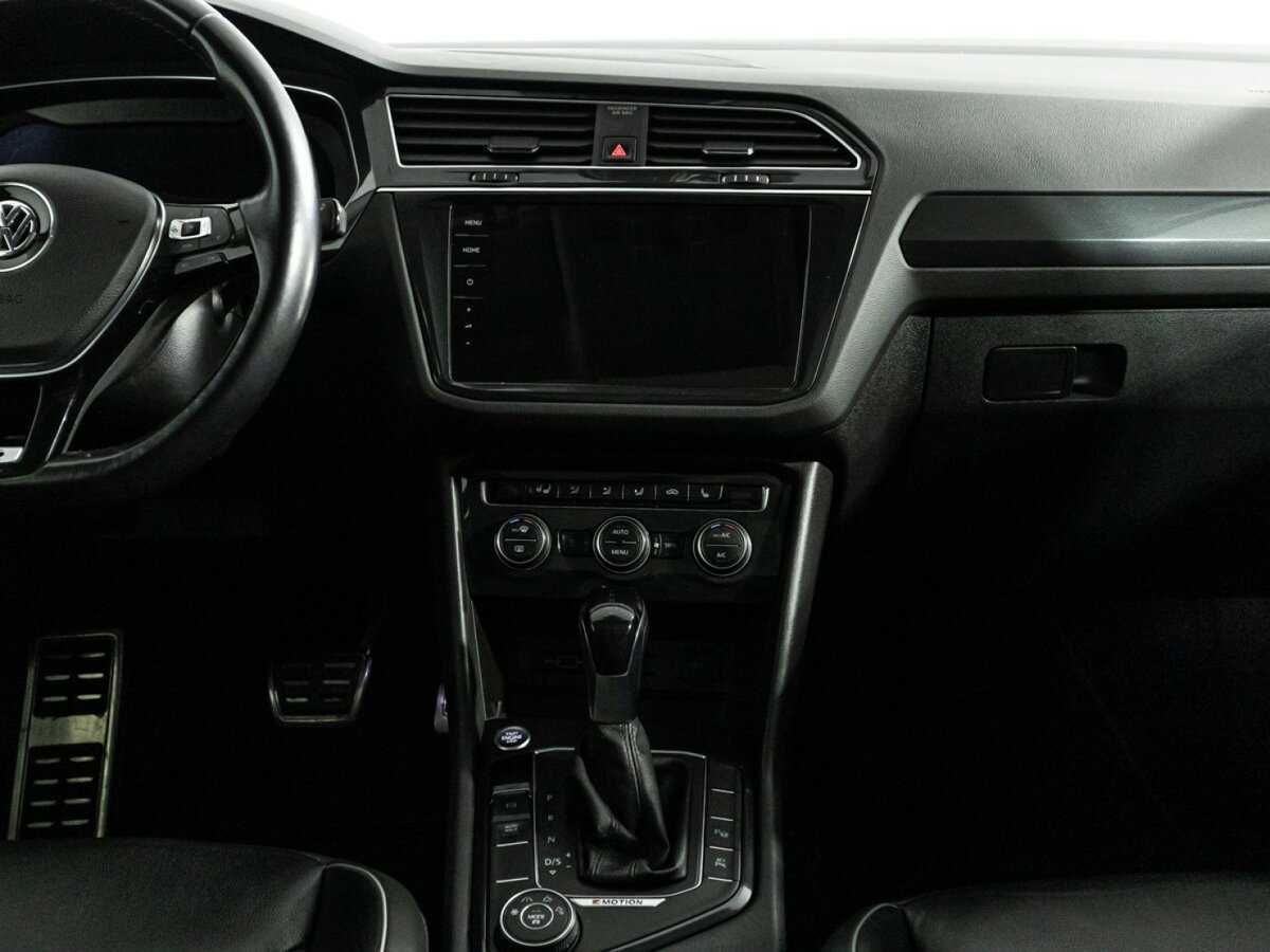 Volkswagen Tiguan с пробегом — 2018 год. Фото: #13