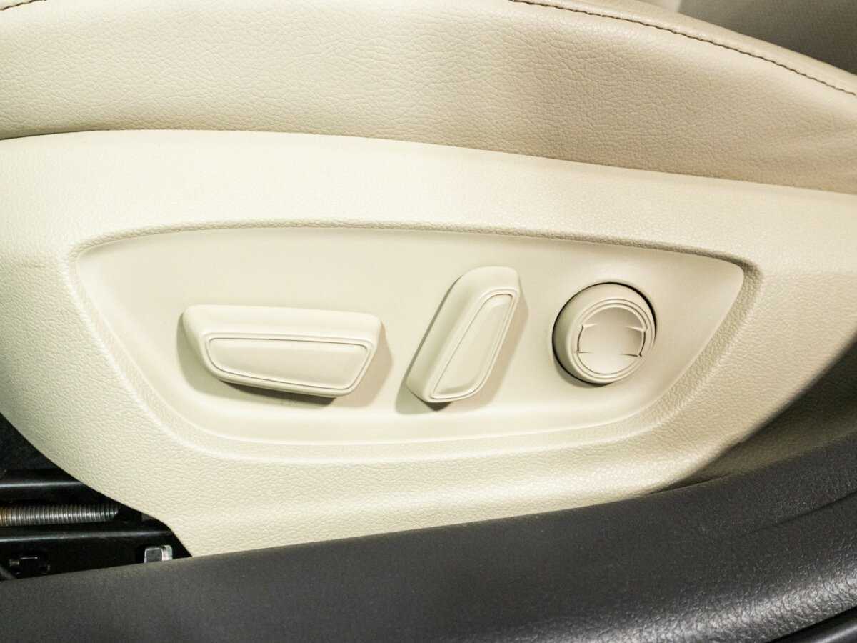 Toyota Camry с пробегом — 2018 год. Фото: #19