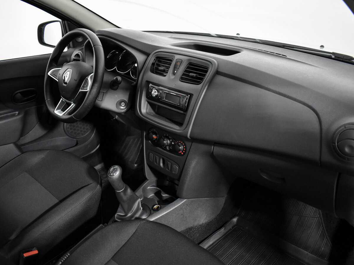 Renault Logan с пробегом — 2020 год. Фото: #11